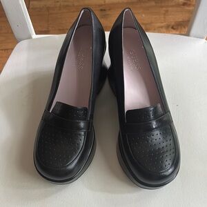 Guess Black Perforated Loafers